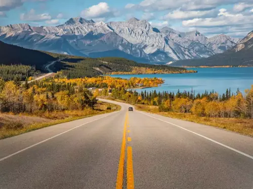 Canada mùa thu - Vì sao đây là “mùa vàng” đẹp nhất để đi du lịch? 