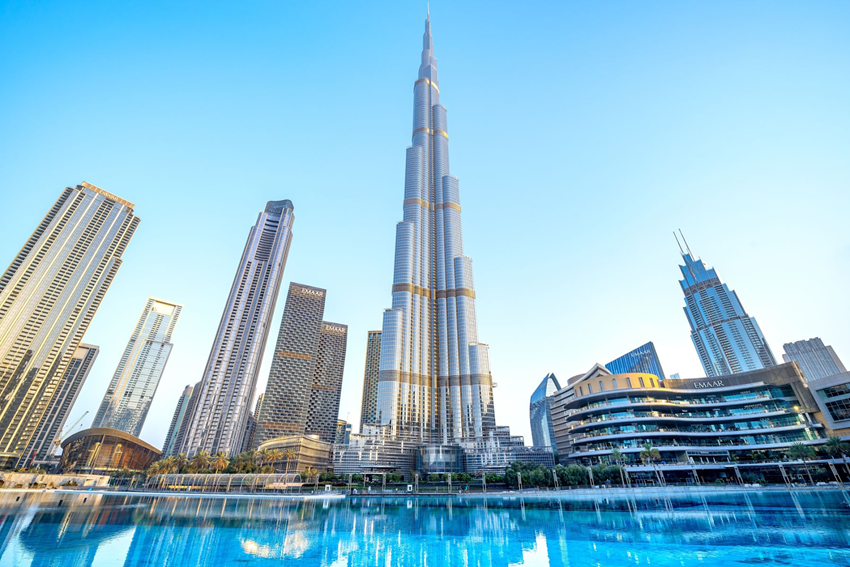 Tham Quan Burj Khalifa: Tòa Nhà Cao Nhất Thế Giới Và Tầm Nhìn Toàn Cảnh Dubai
