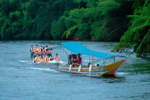 Chèo Thuyền Tại Nakhon Nayok Hè 2025: Mạo Hiểm Giữa Thiên Nhiên Kỳ Vĩ