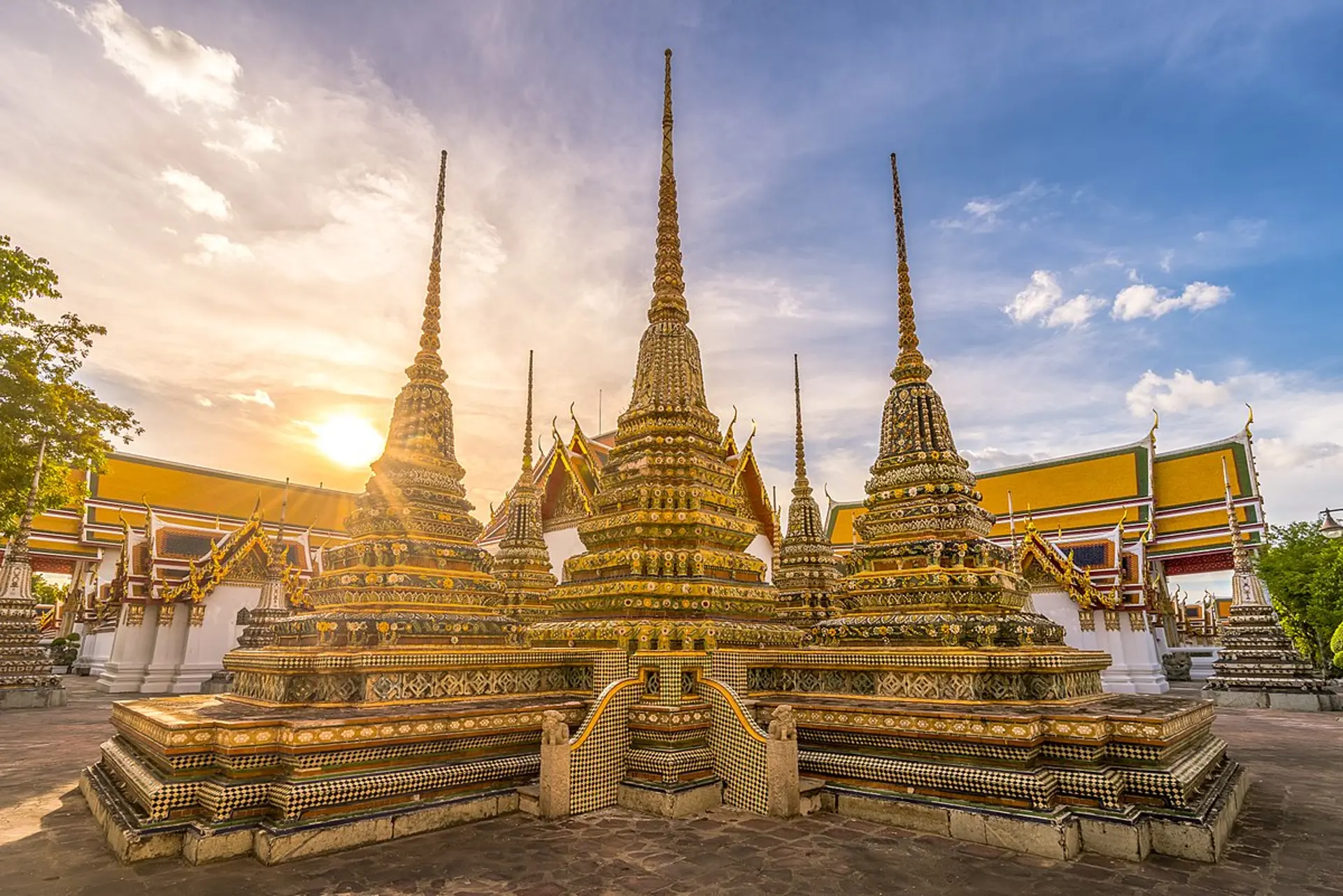 Wat Yan Nawa - Chùa Thuyền độc đáo giữa lòng Bangkok 2025