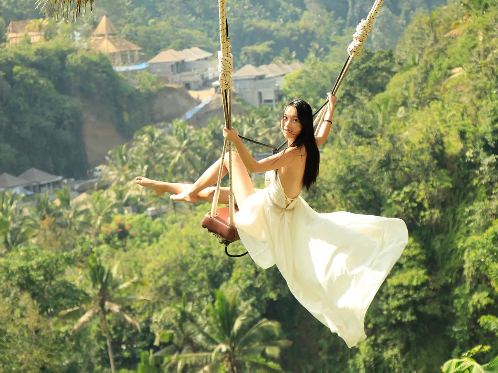 Bali Swing – Điểm check-in hot trend cho giới trẻ khi đến Bali