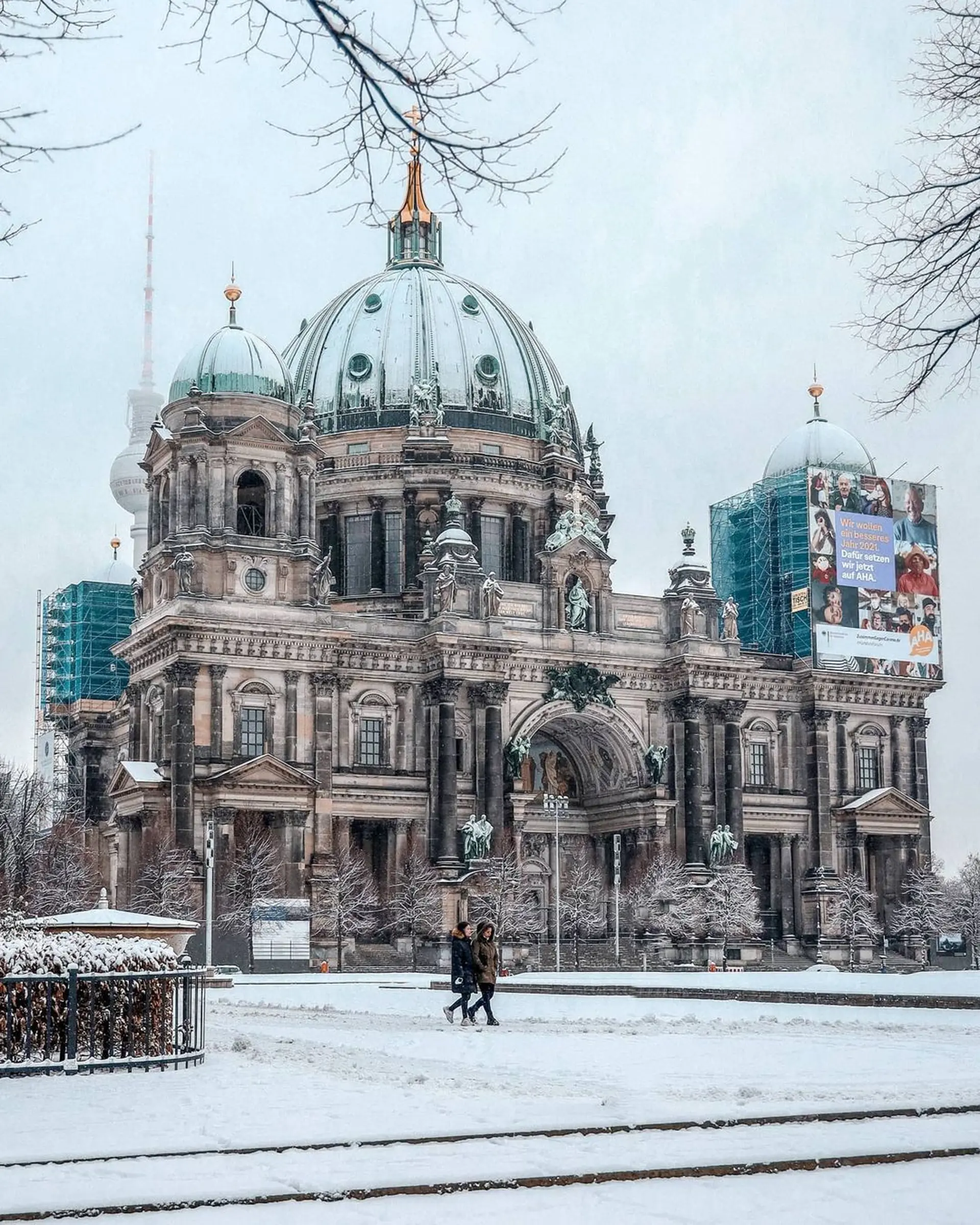 Berlin mùa đông – Trải nghiệm lễ hội Giáng sinh & nghệ thuật đường phố độc đáo